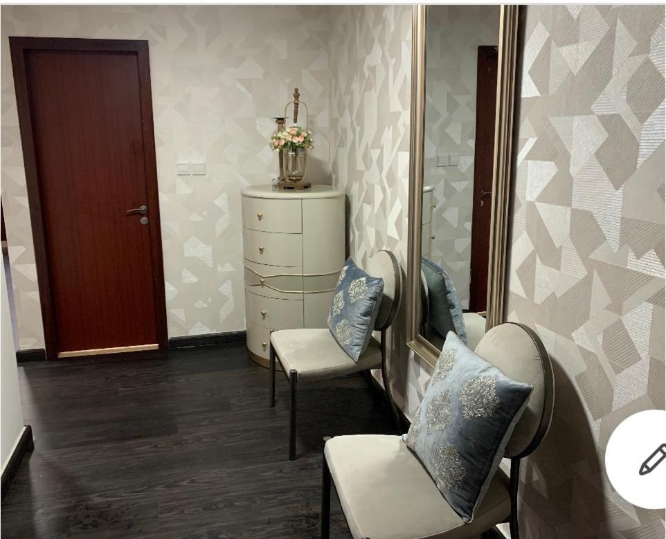 Usmans 1 Bedroom 4 Beds Jbr Huge Sea View 120 Sqm 2 Balconies Dubai Esterno foto